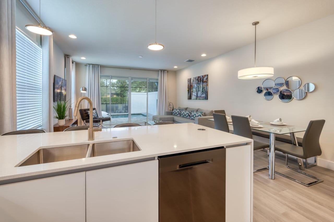 Comfortable Townhome With Private Pool Near Disney Four Corners Exteriör bild